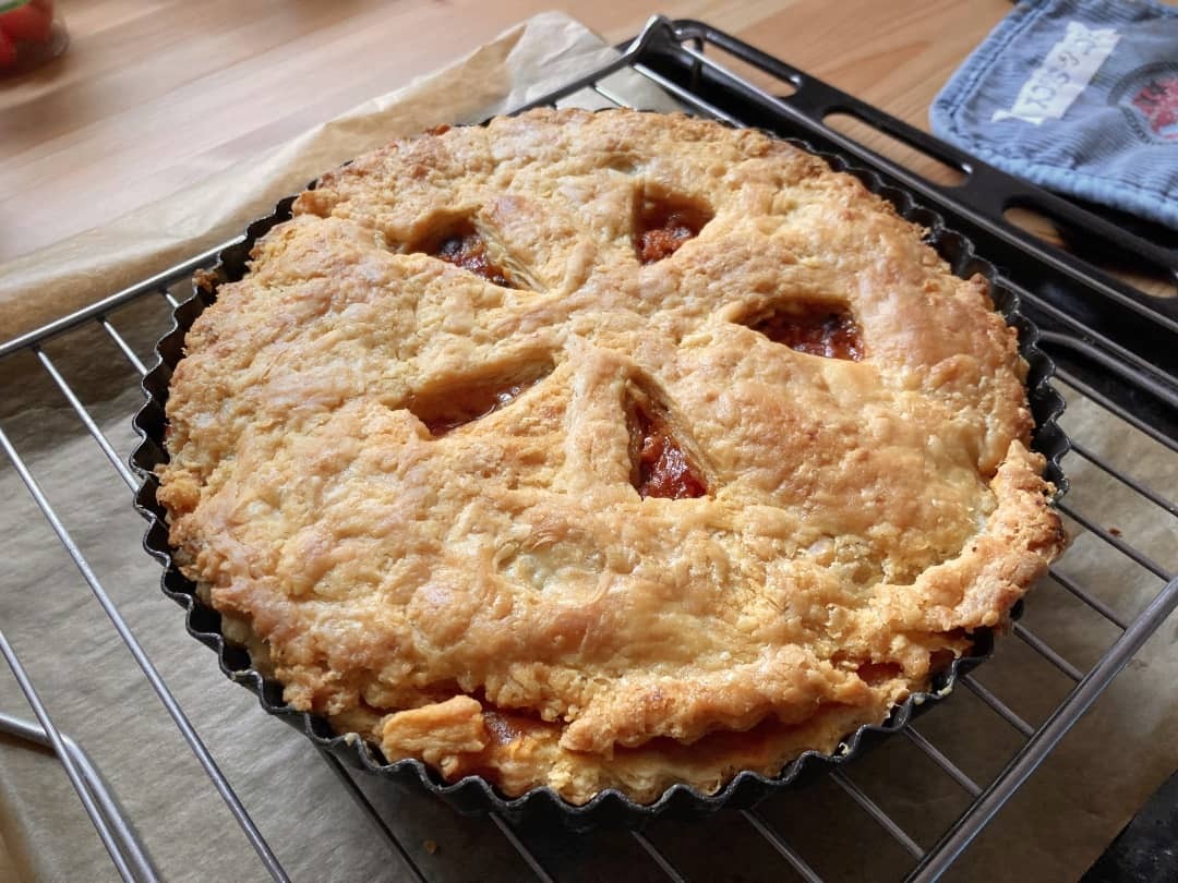 Ein Pie mit Chili sin Carne drin