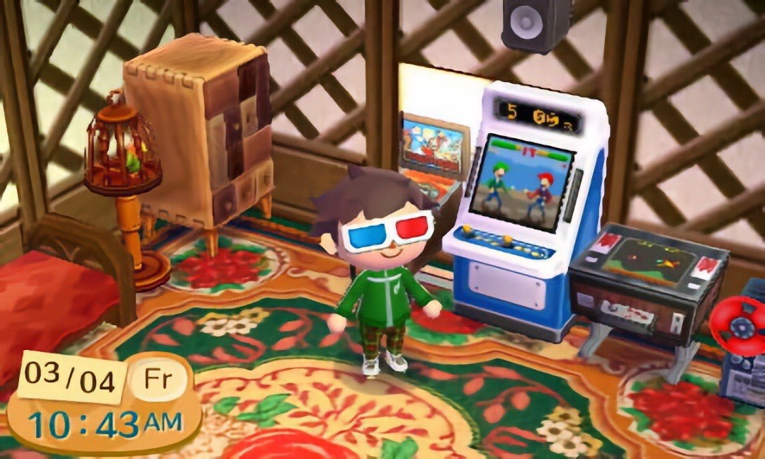 Mein New Leaf Alter-Ego vor einem Arcade Cabinet. Daneben stehen noch ein Pinnball Tisch und eine Tabletop Arcade. Die sind aber unwichtig!